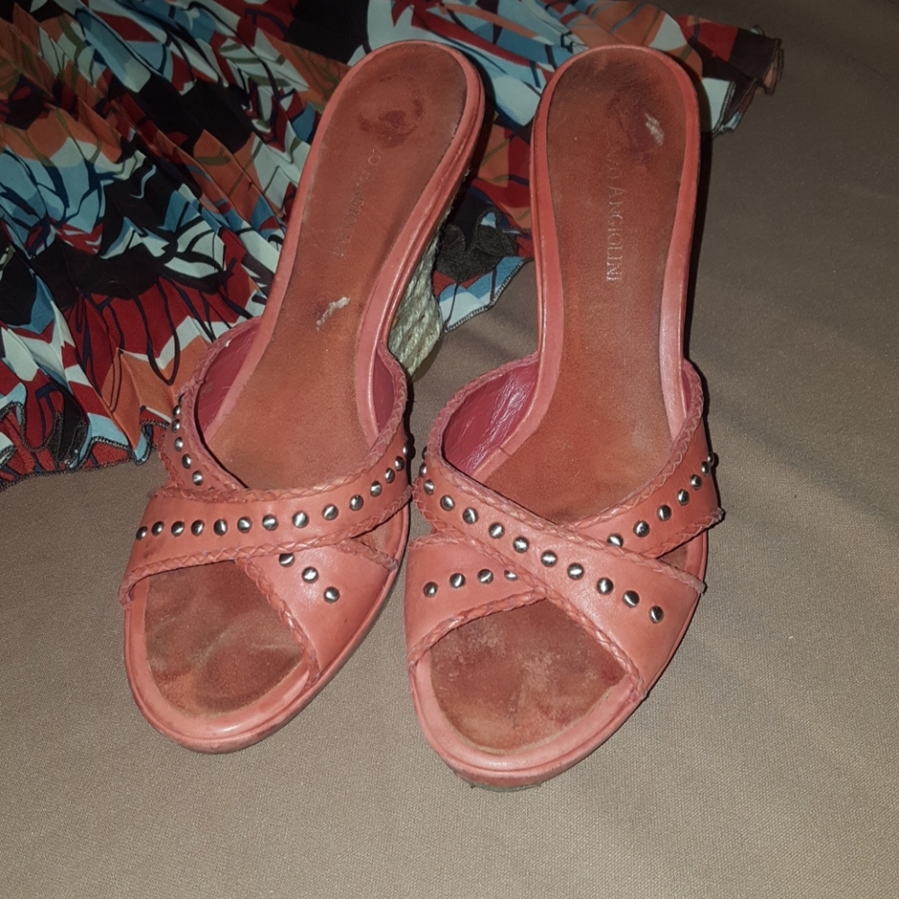 Enzo Angiolini leather sandals